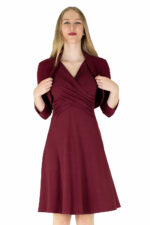 Bolero NELE Fb. Bordeaux mit Kleid FELICA Fb. Bordeaux